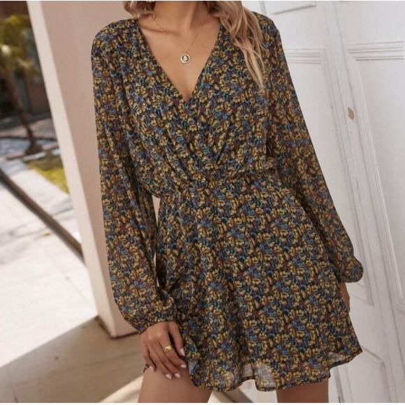 Zara Floral Mini Dress in Black Yellow V Neck Blouson - Picture 1 of 12